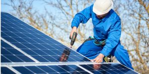 Installation Maintenance Panneaux Solaires Photovoltaïques à Poulan-Pouzols